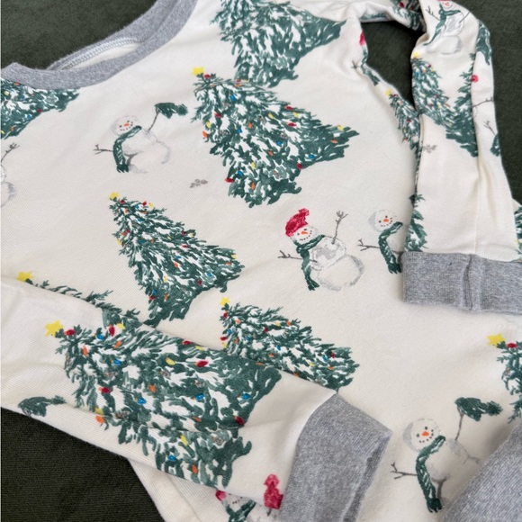 Burt's Bees Kids Pajamas - Holiday Christmas Snowman Tree - 5T - Picture 2 of 4